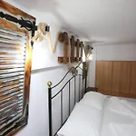 Lägenhet Lignum Ermoupoli