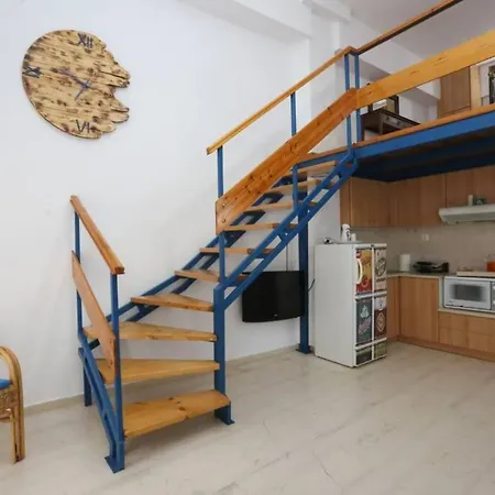 Apartment Lignum Ermoupoli